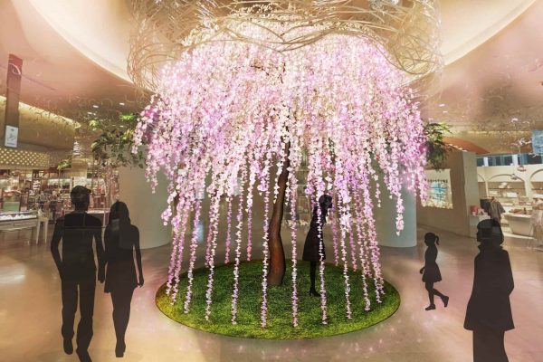 リサイクルフラワーと間伐木の桜のアートオブジェ | 有楽町マルイ